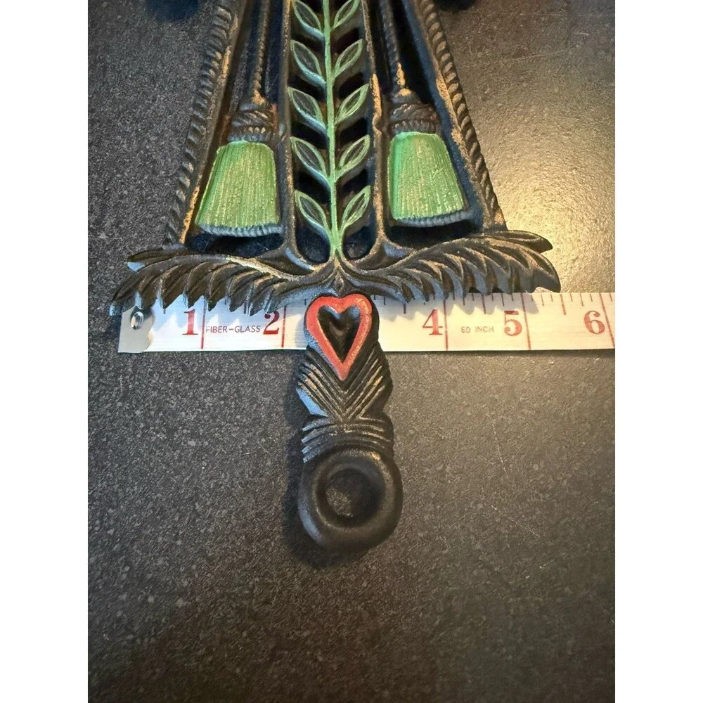 Vtg Wilton Primitive Iron Wall Mounted Trivet Footed 2 Brooms Heart Farmhouse